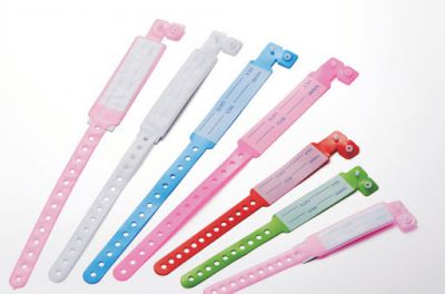 VÒNG ĐEO TAY BỆNH NHÂN